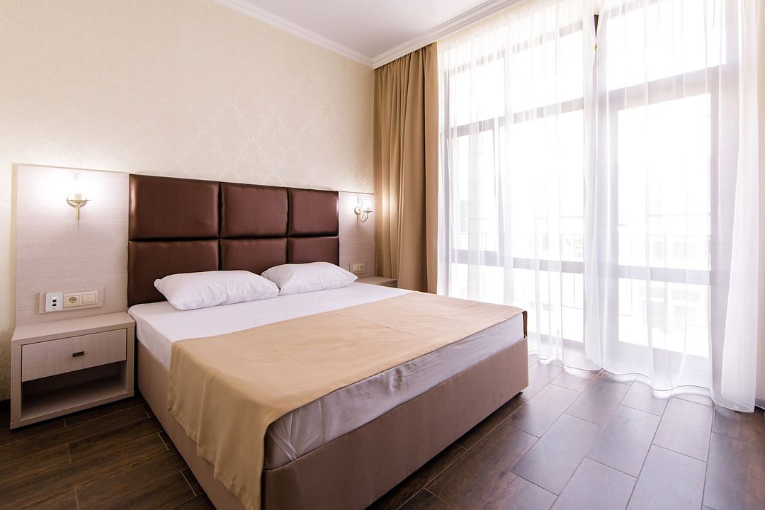 Люкс 5-местный 2-комнатный