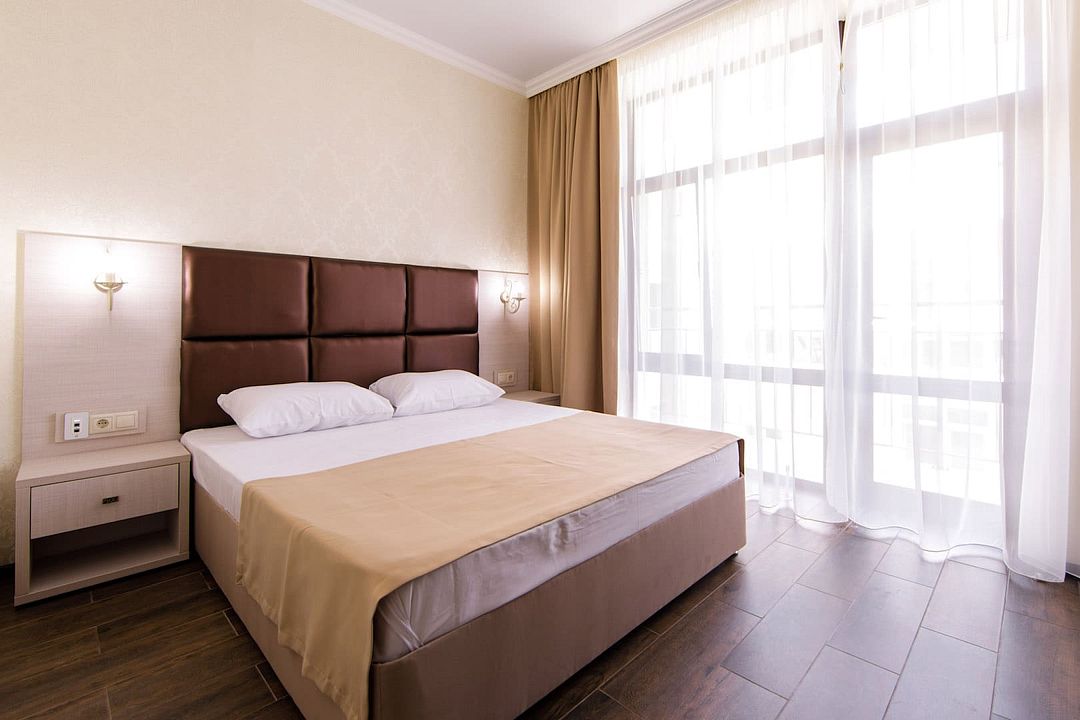 Люкс 5-местный 2-комнатный