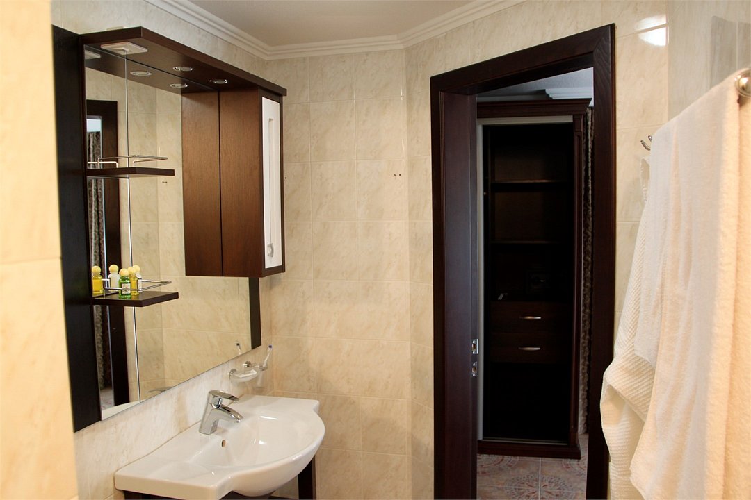 Бизнес 2-местный (Вид на двор)