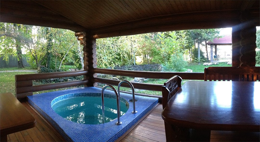 Домик 4-местный 2-этажный 3-комнатный