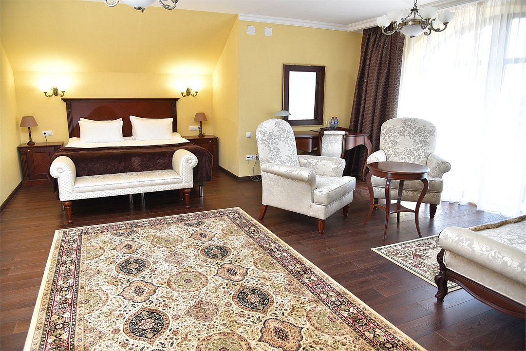 Люкс 2-местный (С видом на двор)1