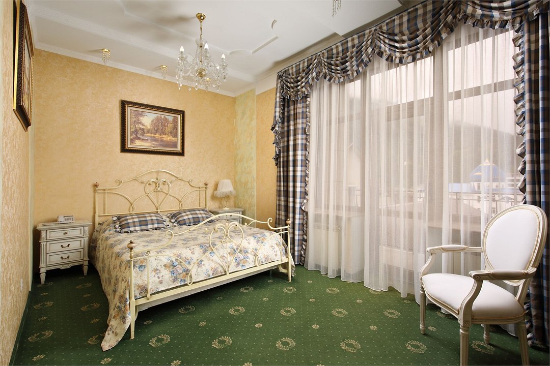 Люкс 4-местный 2-комнатный (№2)