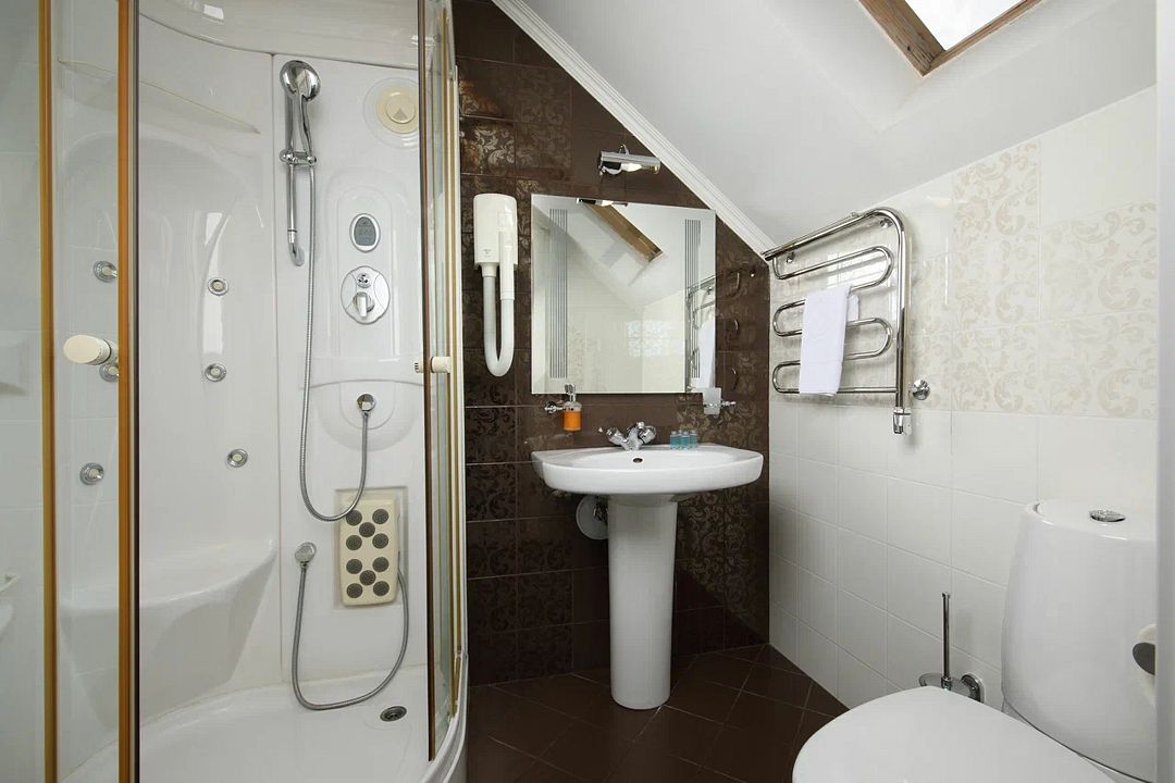 Мансардный 2-местный 1-комнатный (№11)