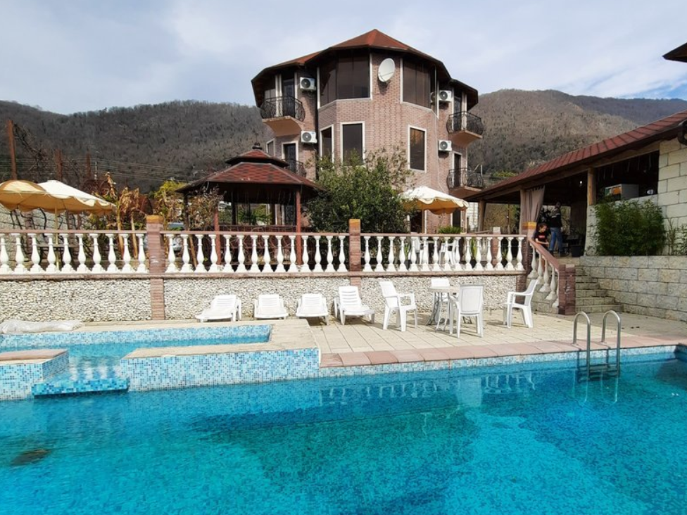 Гостевой дом Villa Familia (Новый Афон), Гудаутский район, Новый Афон Гудаута село Хыпста Апшдны, Абхазия