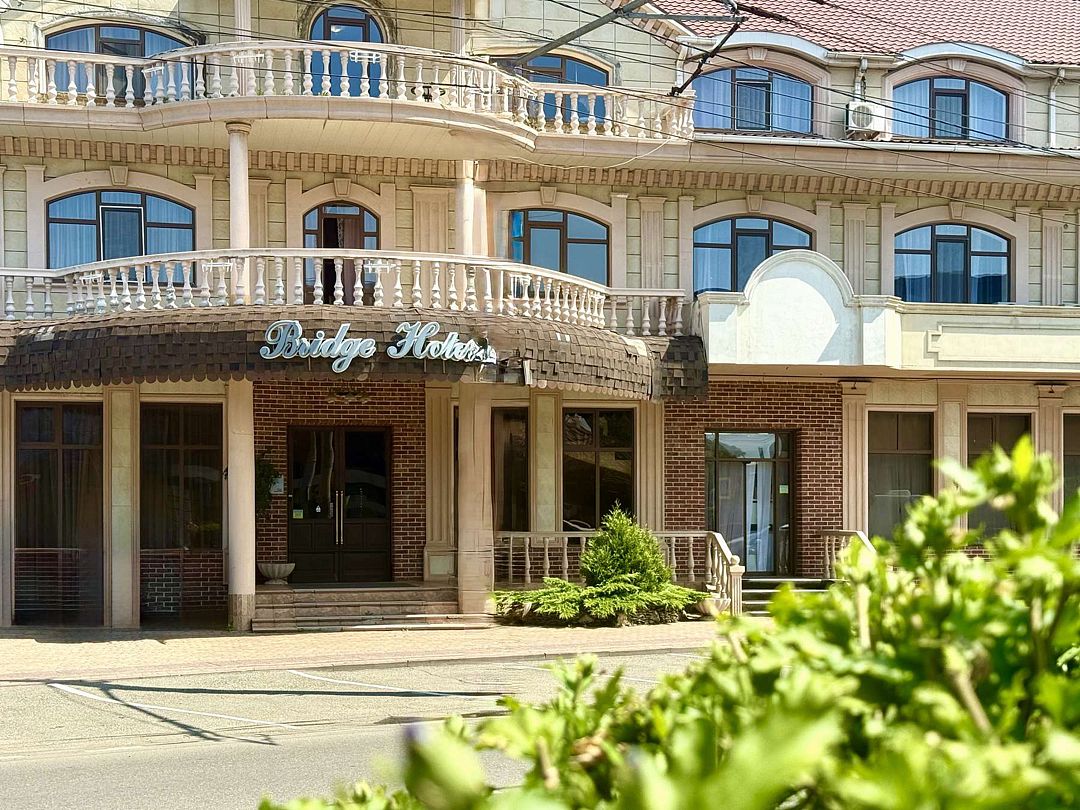 Bridge от Травел Хотелс Антураж, Краснодарский край: фото 4
