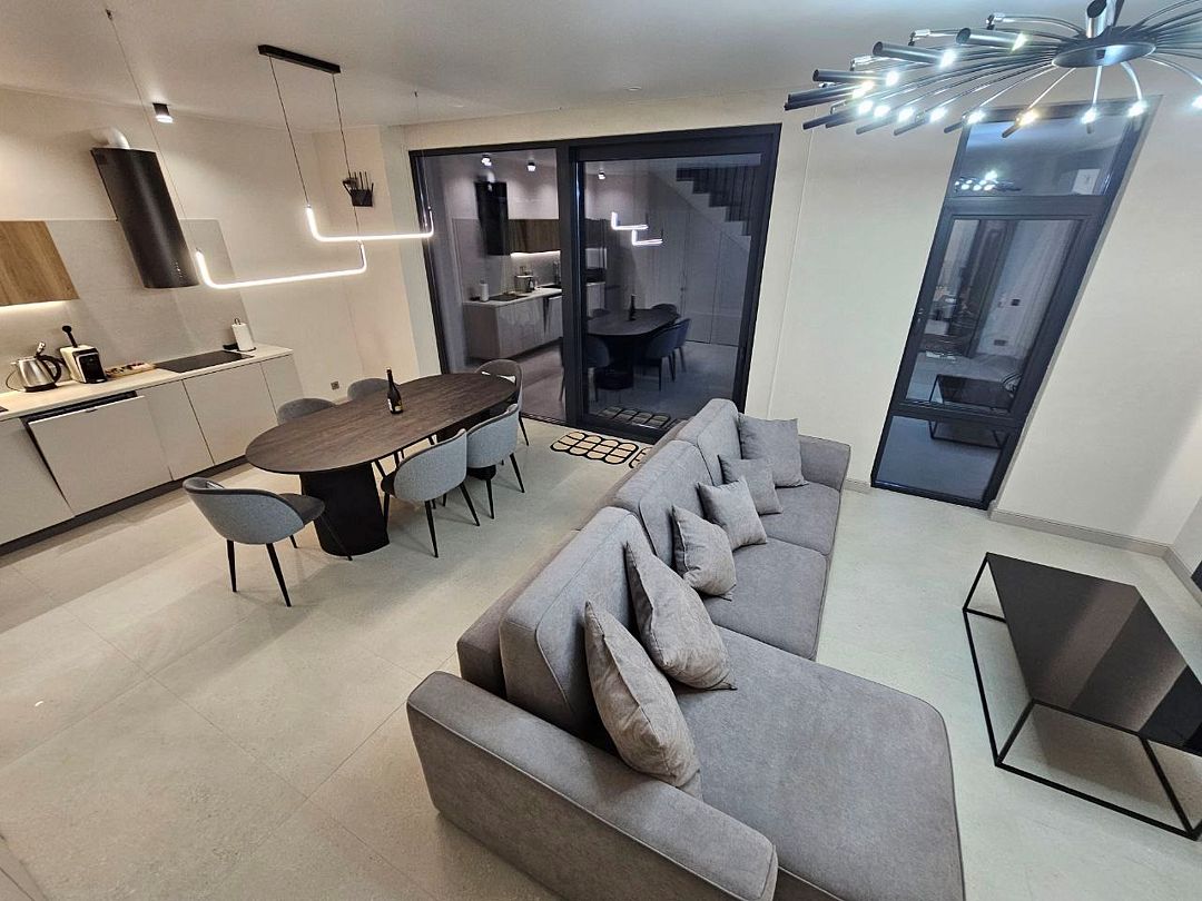 Вилла 6-местный (с 3-мя спальнями, видом на бассейн)