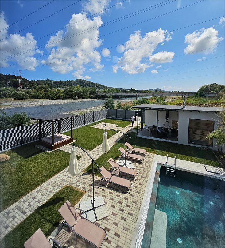 Вилла 6-местный (с 3-мя спальнями, видом на реку), вид из окна спальни