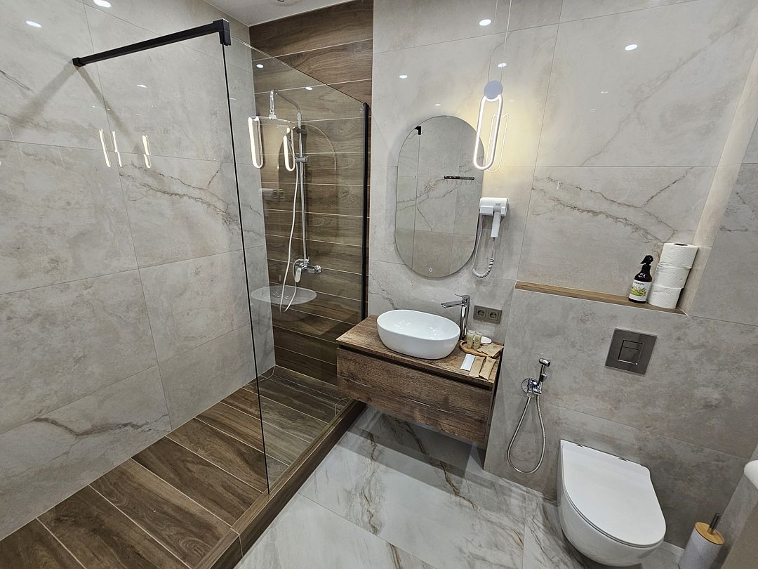 Вилла 6-местный (с 3-мя спальнями, видом на реку), спальня 3, 2 этаж ванная