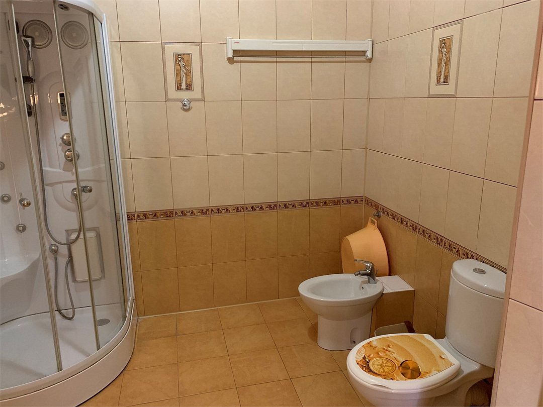 Семейный Гостевой 4-местный 2-комнатный (Розовый сад)