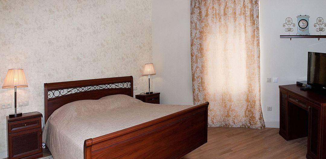 Люкс 2 местный 2-комнатный люкс в корп.2