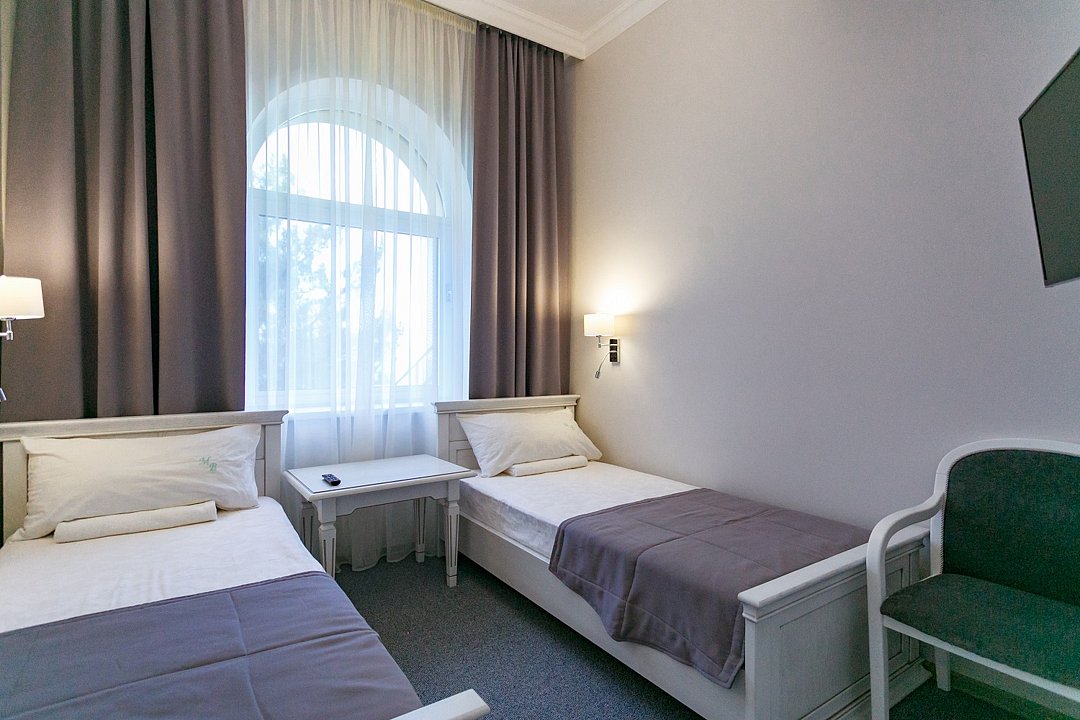 Апартаменты 2-местный 3-комнатный (корпус Салют)