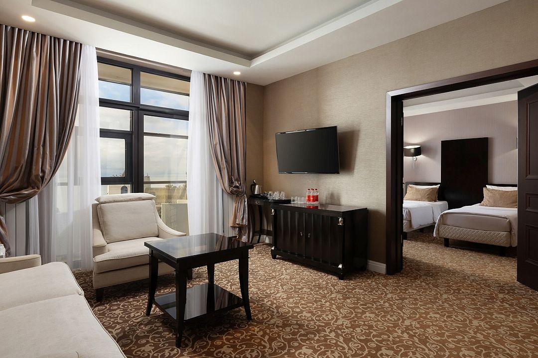 Люкс 2-местный 3-комнатный №802 (корпус Олимп)