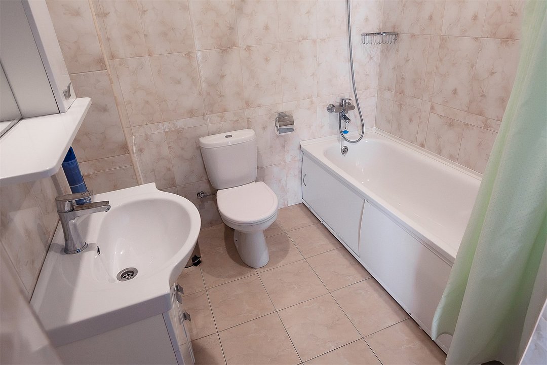 Люкс 4-местный 2-комнатный (вид на реку)