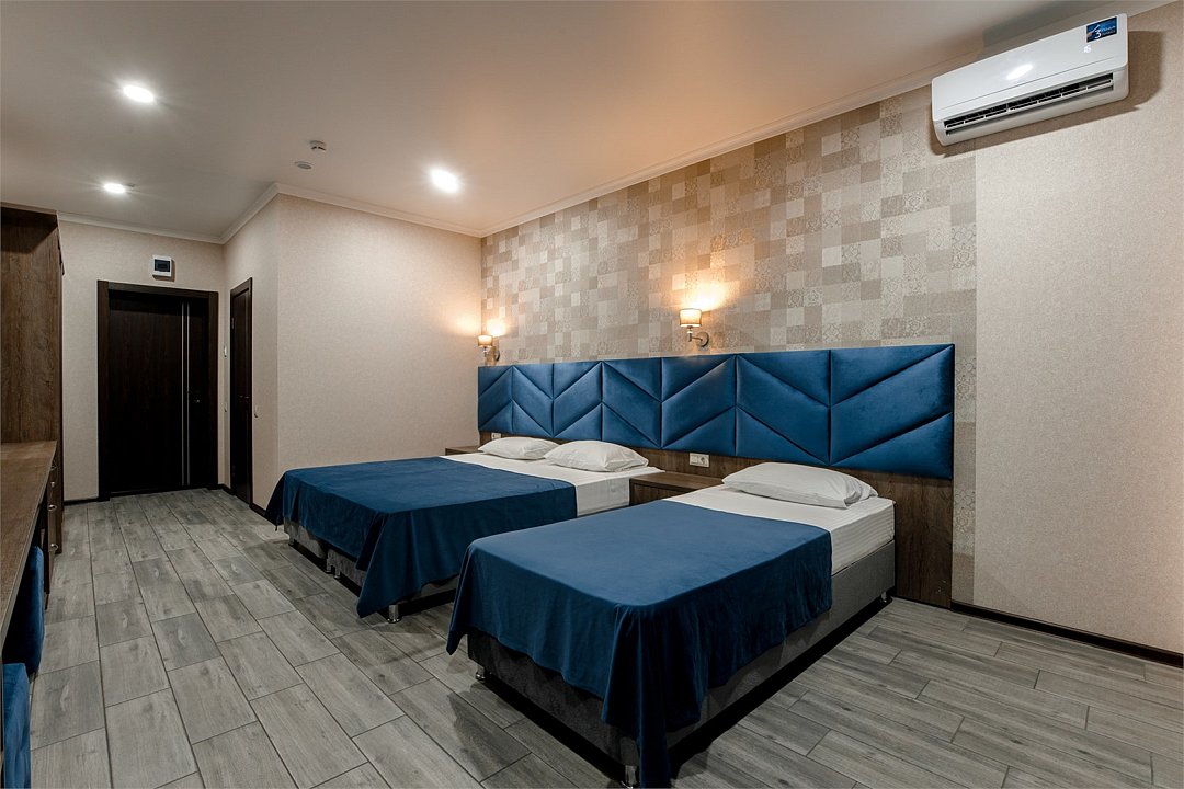 Стандартный 3-местный (вид на реку)