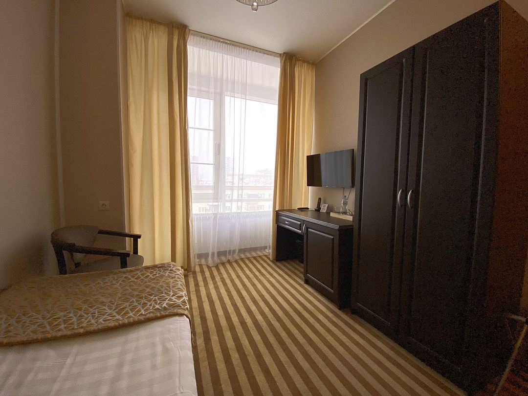 Стандартный 1-местный