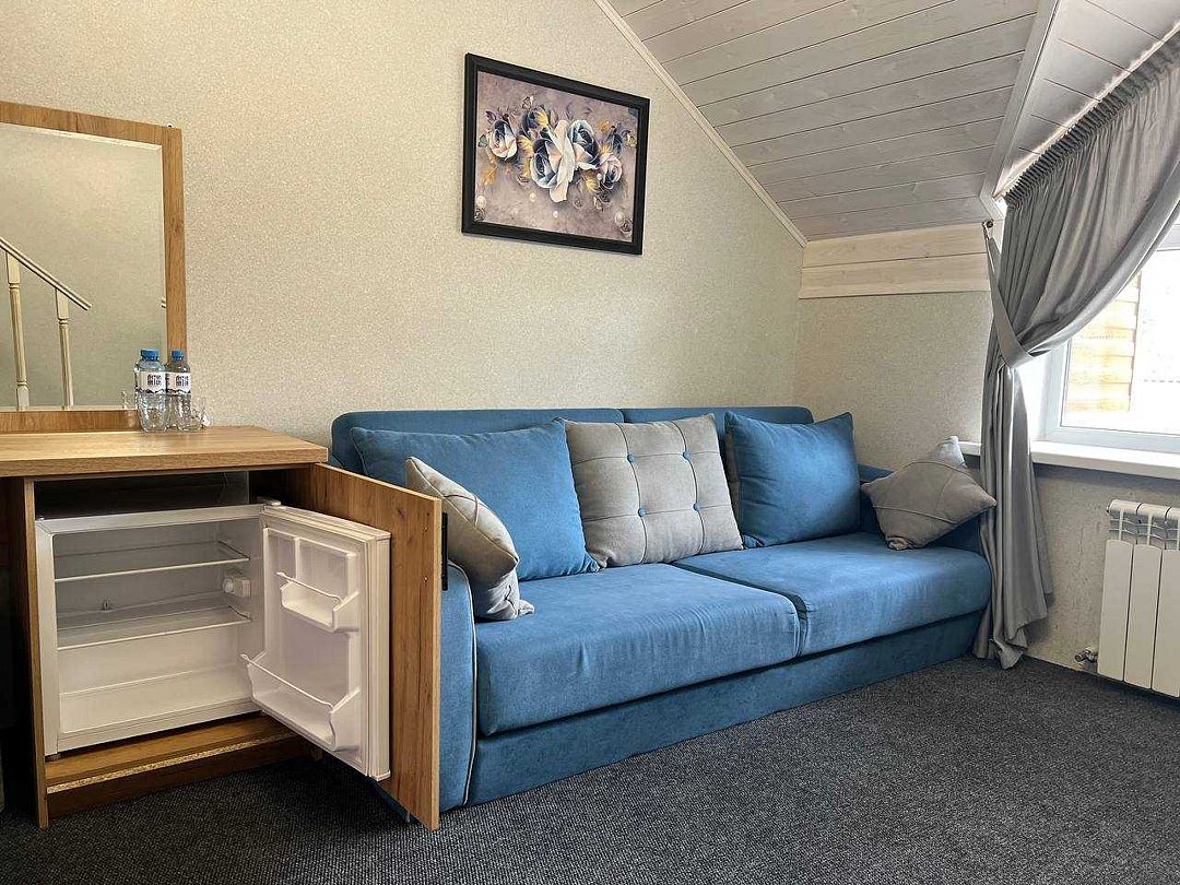 Студио 4-местный 2-уровневый