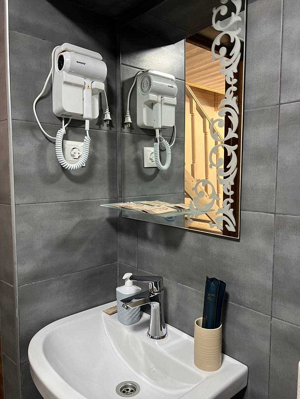 Студио 4-местный 2-уровневый