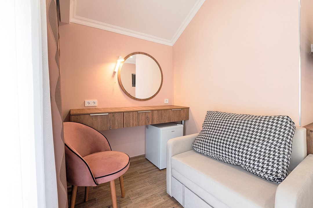 Стандартный Улучшенный 2-местный 1-комнатный (с балконом)