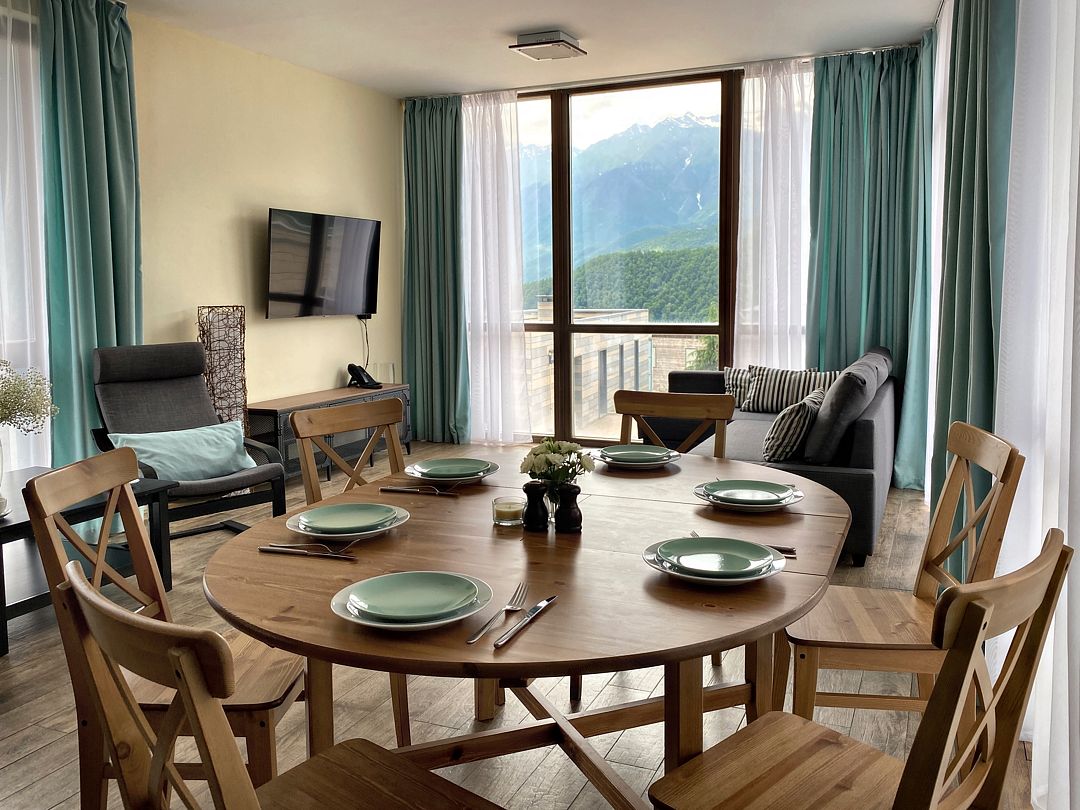 Вилла 7-местный 4-комнатный (с 3 спальнями, вид на горы)