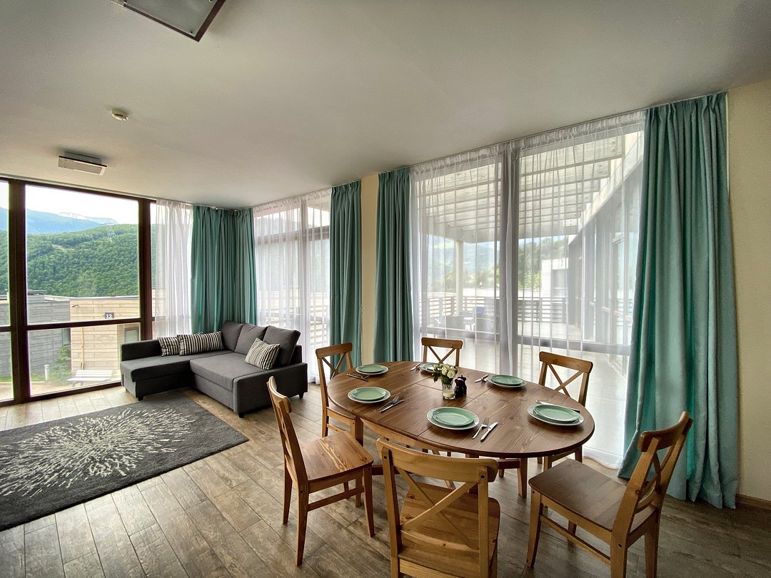 Вилла 7-местный 4-комнатный (с 3 спальнями, вид на горы)