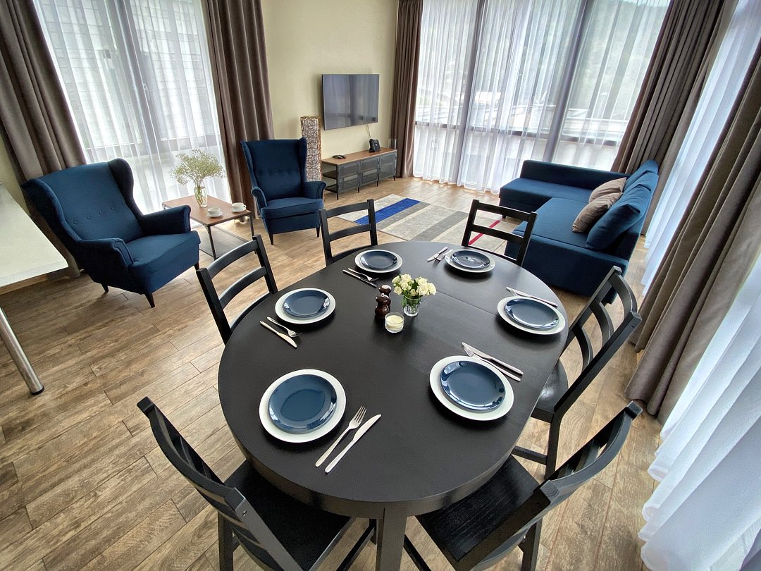 Вилла 9-местный 5-комнатный (с 4 спальнями, вид на горы)