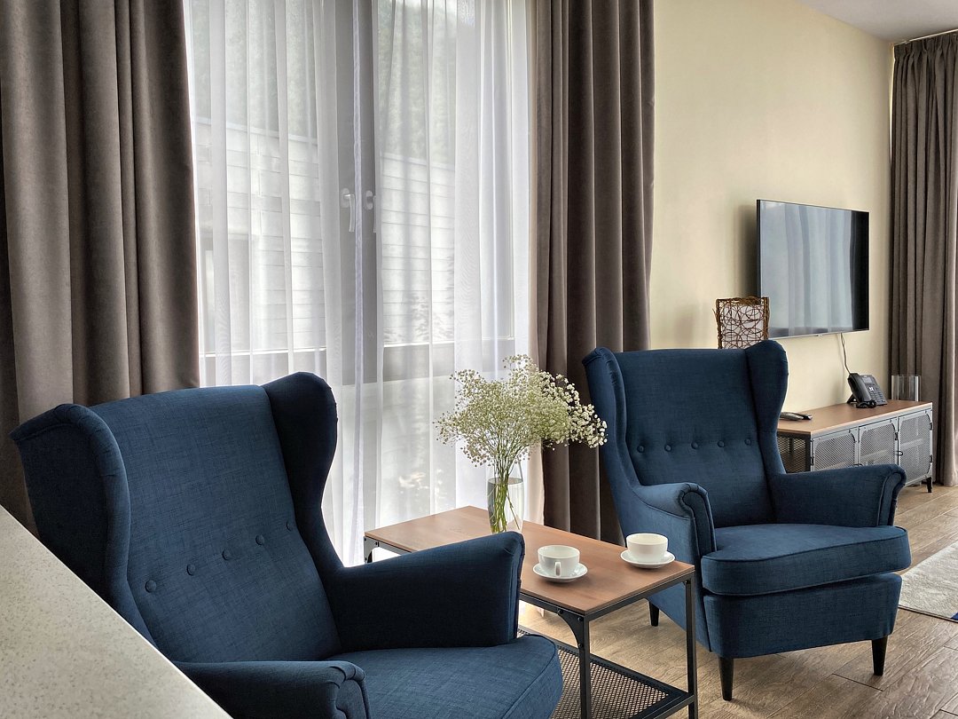 Вилла 9-местный 5-комнатный (с 4 спальнями, вид на горы)