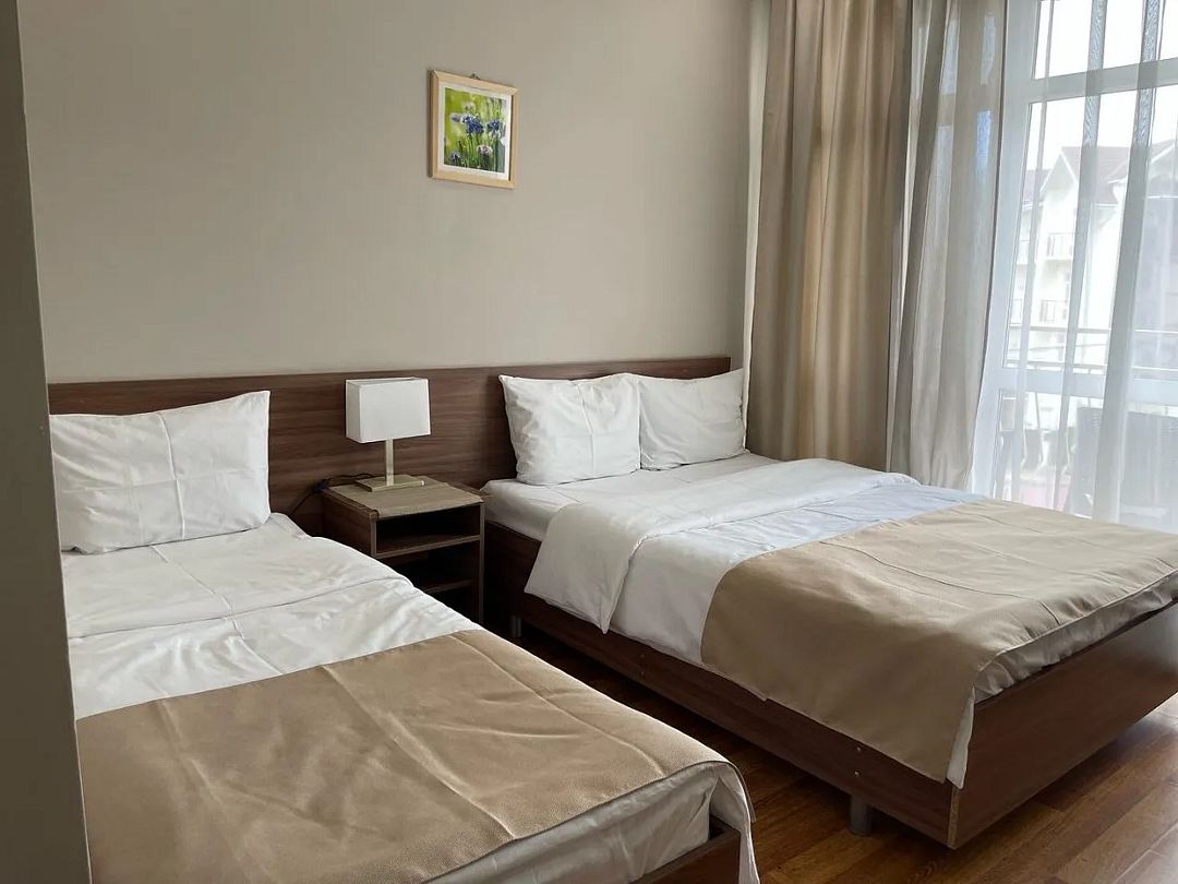 Стандартный 3-местный (с балконом)