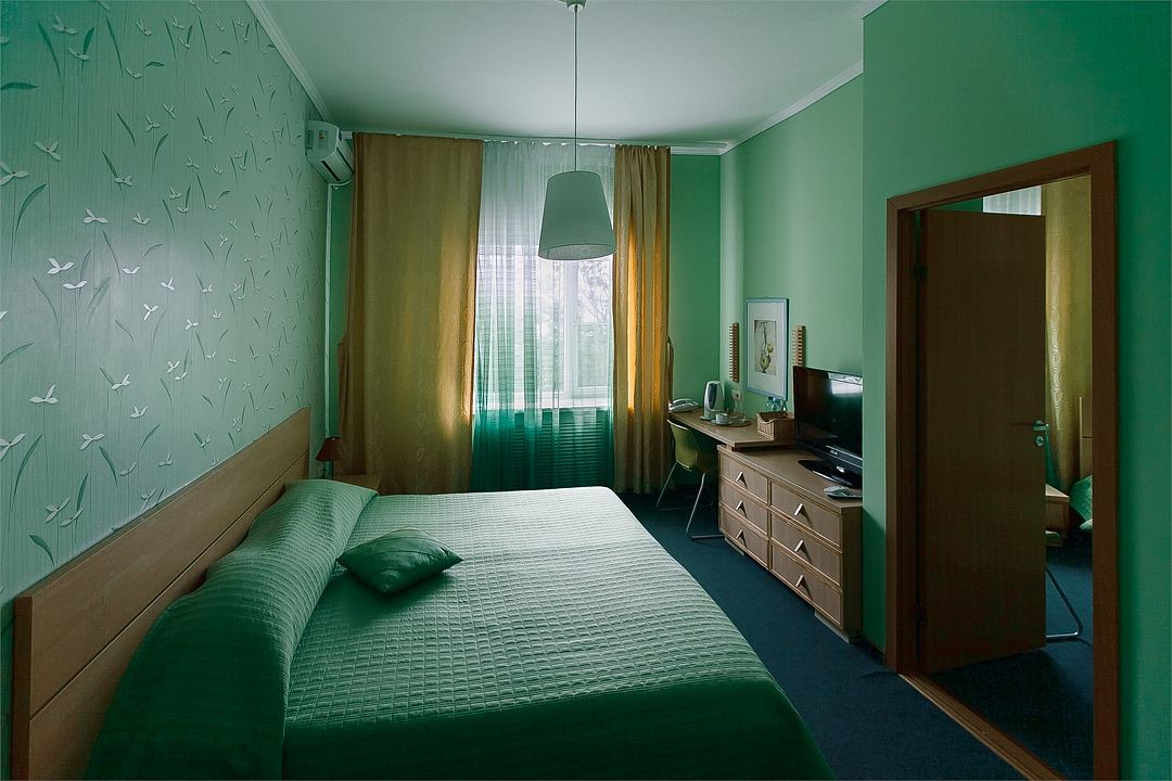 Стандартны 4-местный 2-комнатный (без балкона)