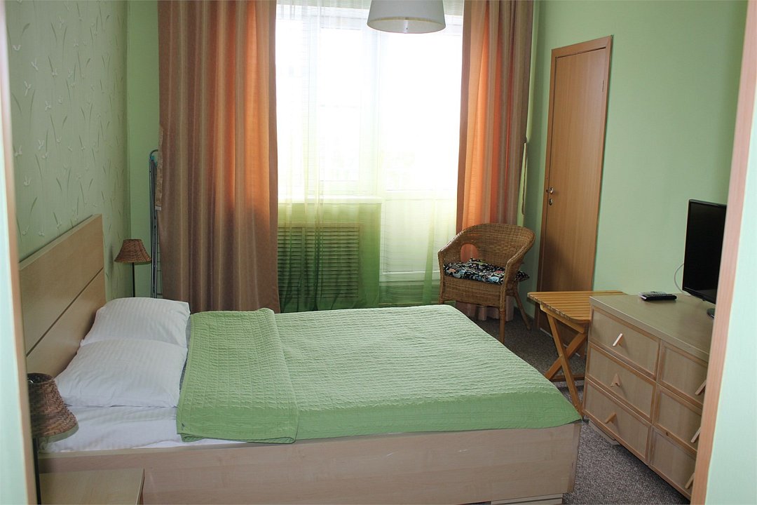 Стандартный 4-местный 2-комнатный (с балконом)