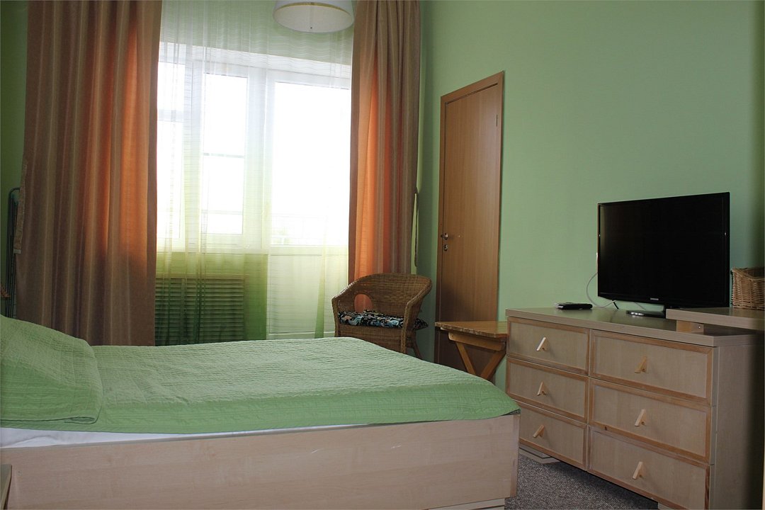 Стандартный 4-местный 2-комнатный (с балконом)