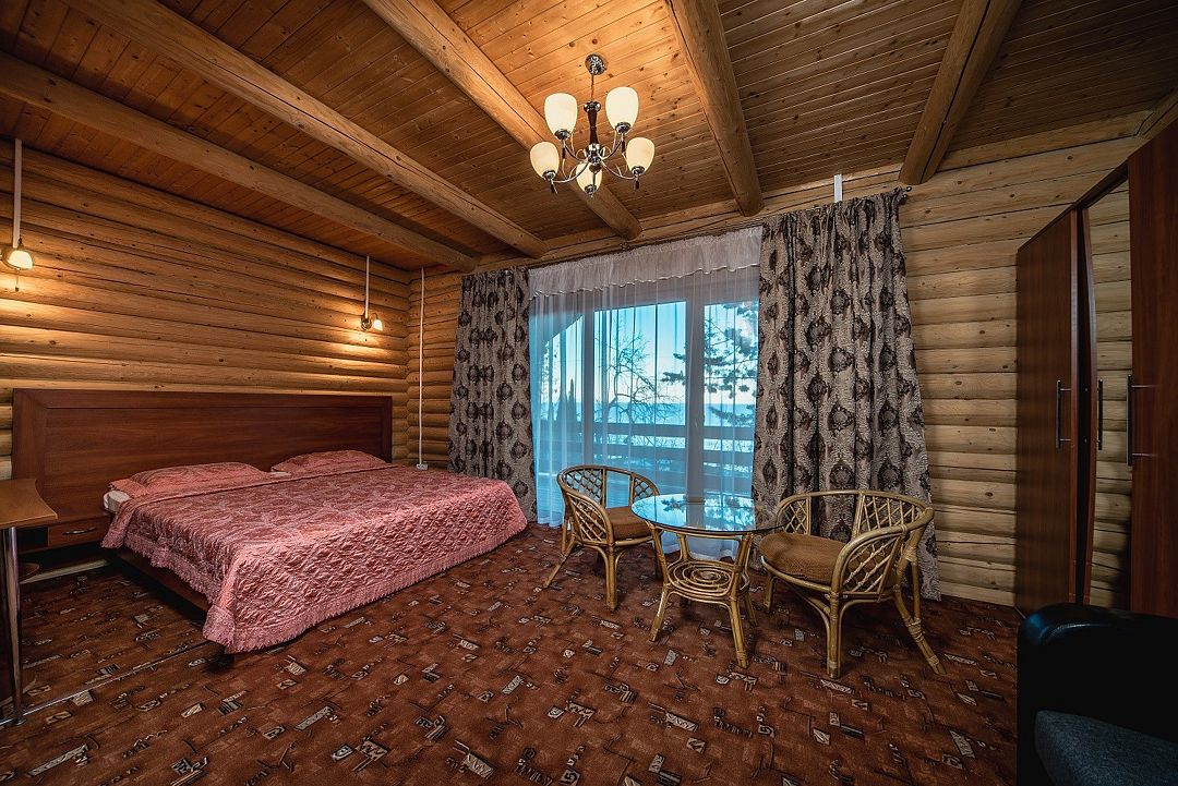 Коттедж-сруб 2-местный Студио