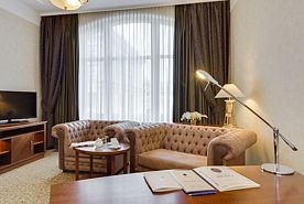 Люкс с двумя спальнями на Клубном этаже, Отель Петр I, Москва