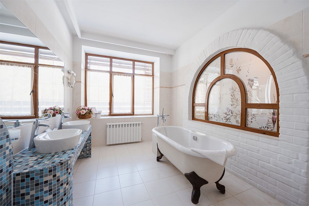 Люкс 2-местный 1-комнатный (с французской ванной)