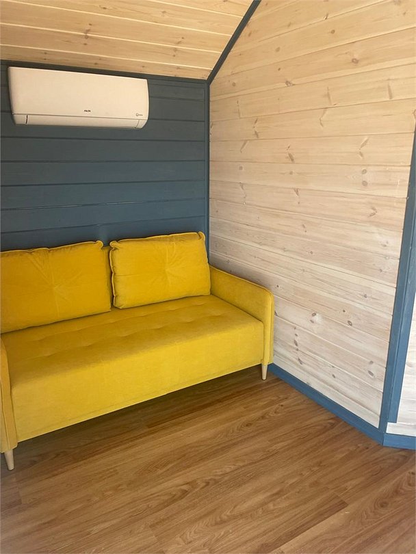 Бунгало 2-местный 2-комнатный (с выходом на море и пляж)