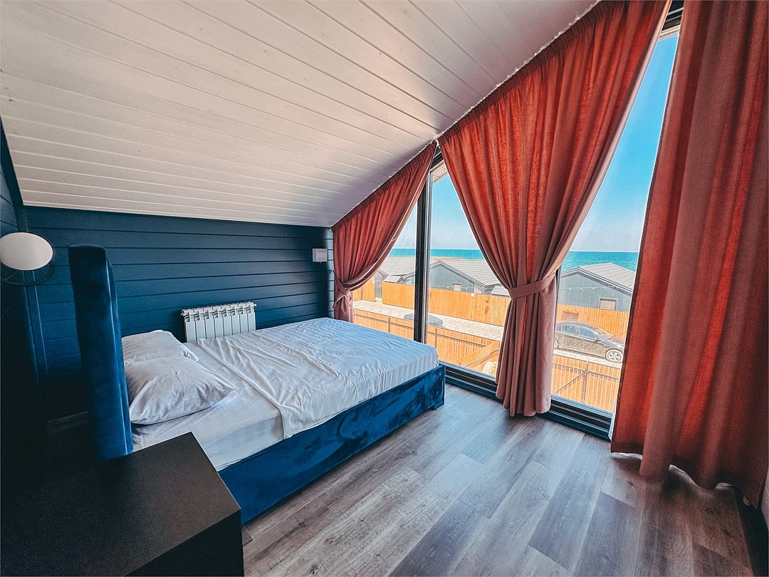 Коттедж 6-местный 5-комнатный (2-уровневый)