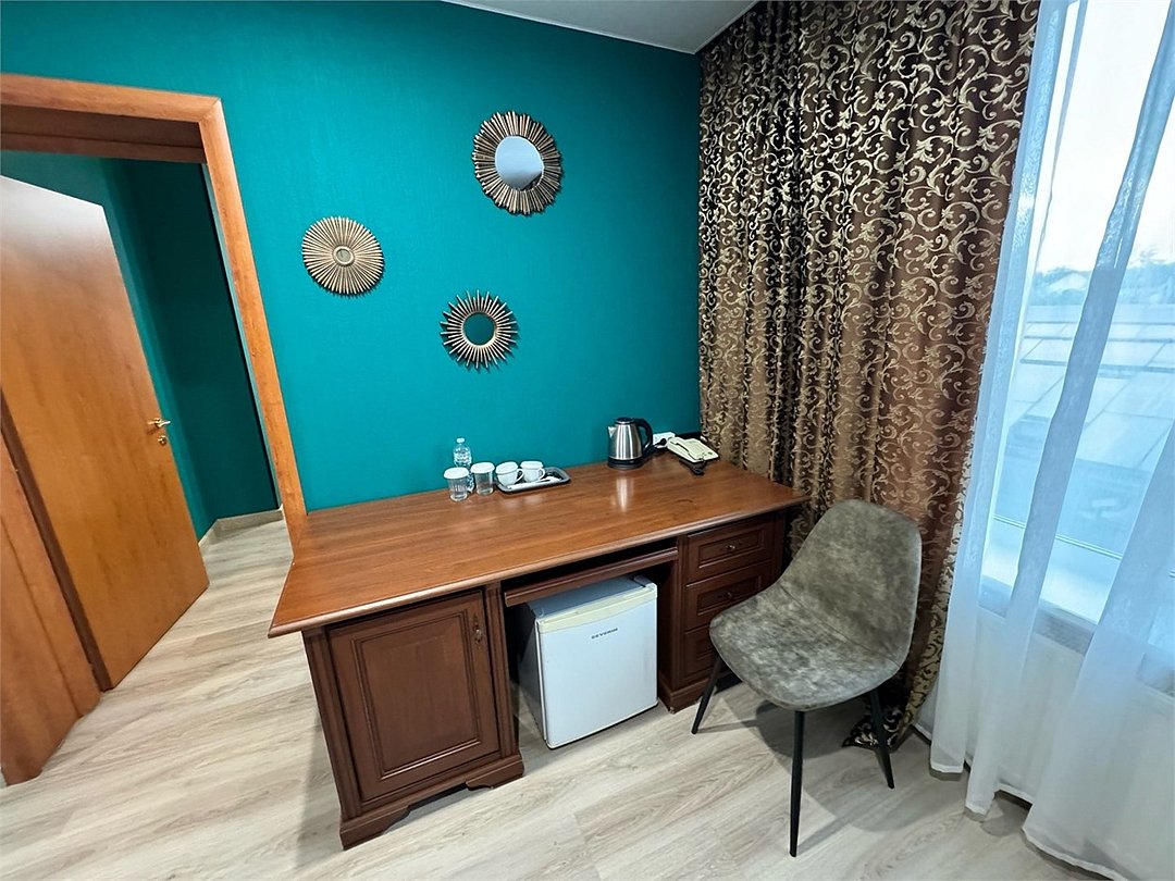 Люкс 2-местный 2-комнатный (с террасой)