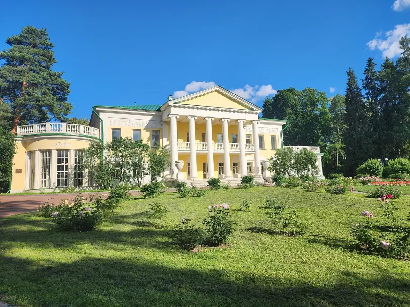 Загородный отель "Усадьба Горки", Горки Ленинские, Московская область