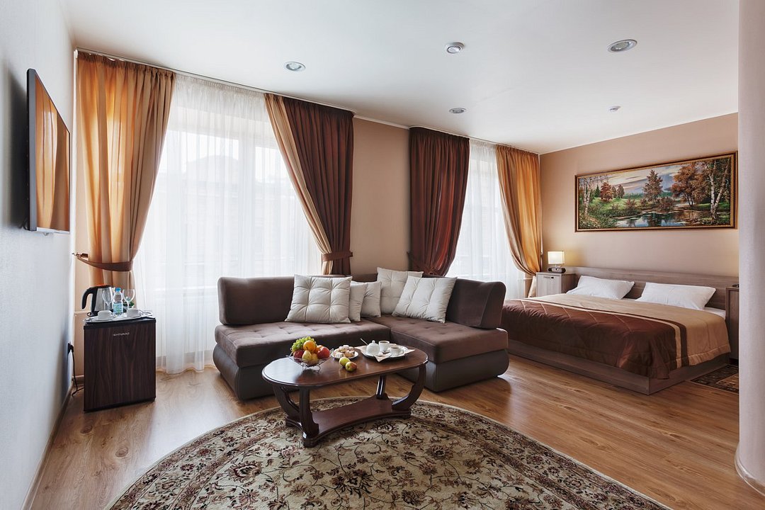 Люкс 2-местный (с балконом)