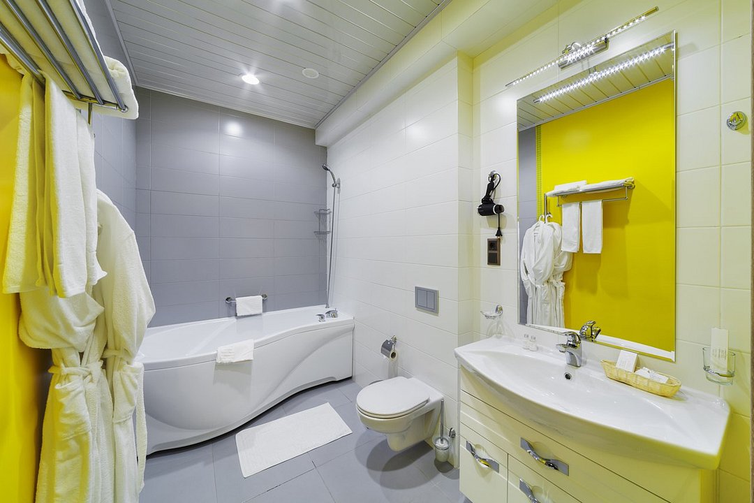 Люкс 2-местный (с балконом)