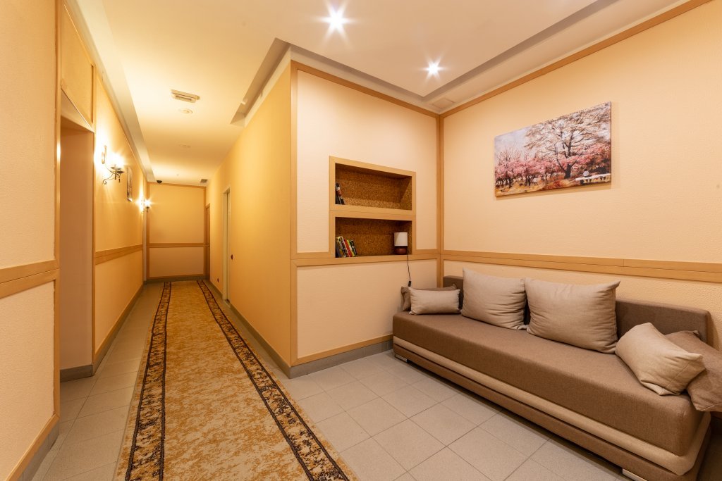 Холл | Онежский, Свердловская область