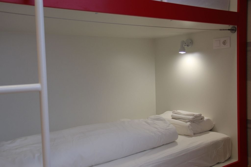 Место 8-местный (женский)