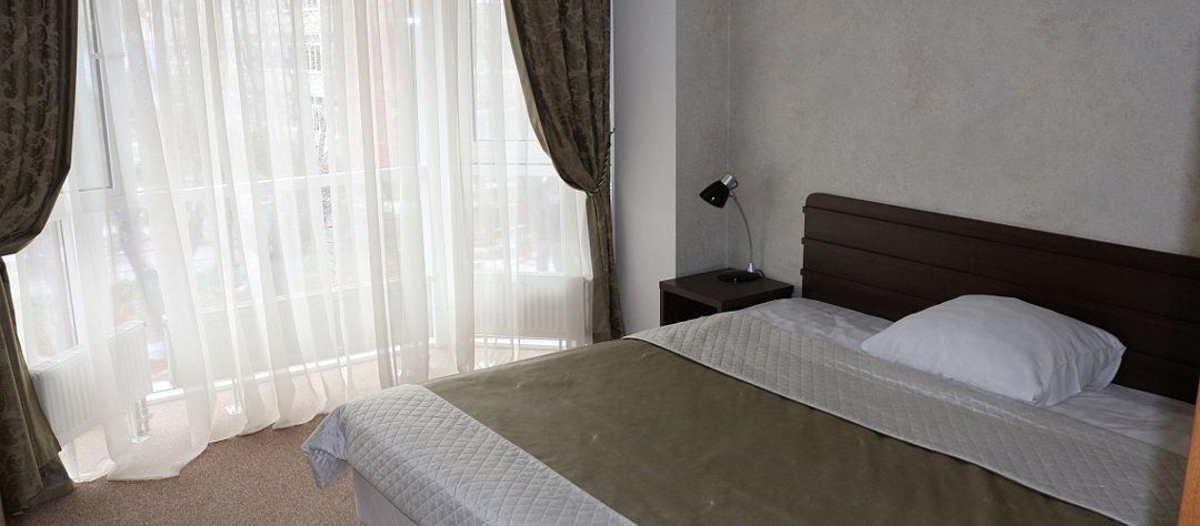 Люкс 4-местный 2-комнатный