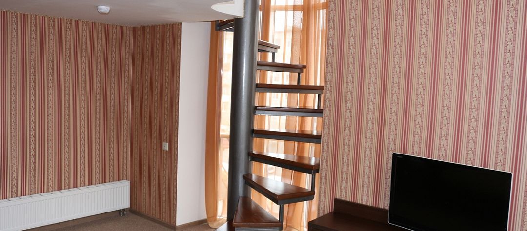 Люкс 4-местный 2-комнатный