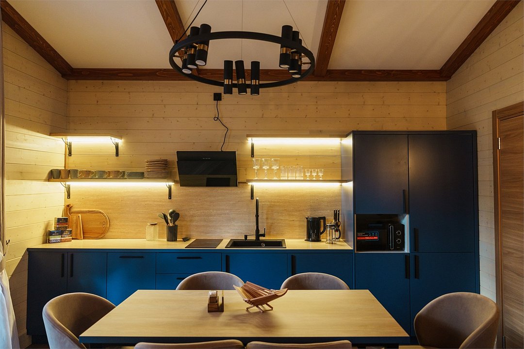 Шале 6-местный 3-комнатный (№8, 1 этаж)