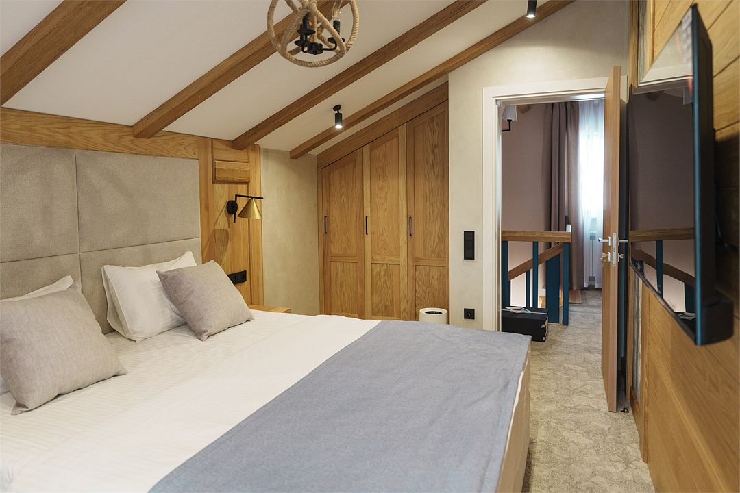 Шале 7-местный 3-комнатный (№2, 2 этажа)