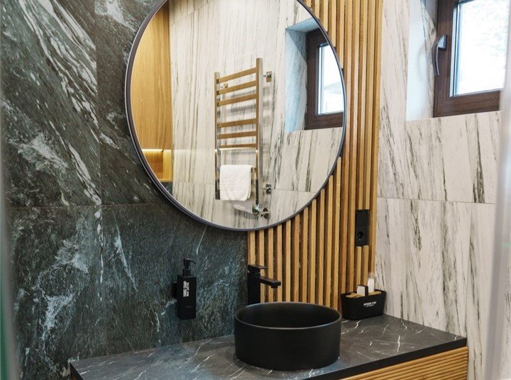 Шале 9-местный 4-комнатный (№6, 2 этажа)