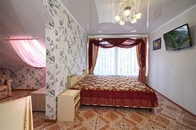 Семейный номер полулюкс 3х-местный, Гостиница Роман, Бахчисарайский район