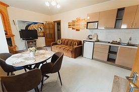 2-х комнатный комфорт с кухней, Гостиница Сальвадор, Партенит