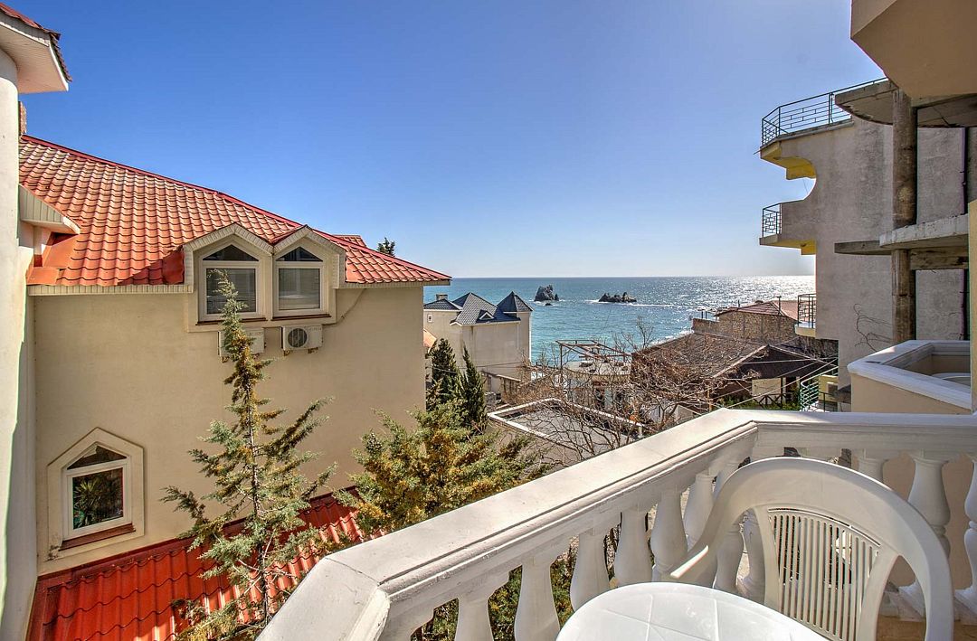 Отель Ламбат, Утес, Крым