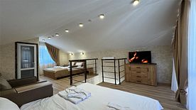 Люкс двухэтажный коттедж "ЭЛИТНАЯ ПРИСТАНЬ", Курортный отель Каменское, Ленинский район